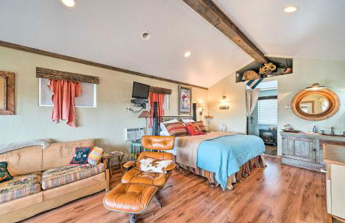 Dreamswest Ennis Studio with Deck and Stunning Views - Foto 5