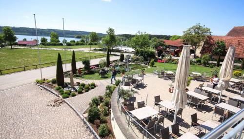 Cafe-Restaurant Zum Hochreiter - Foto 2, Garden view