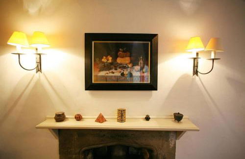 Welsh Gatehouse, Historic Castle which can cater for Electric Vehicle - Foto 11