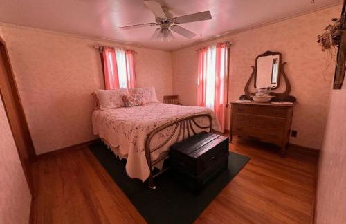 Cozy Cottage Rental for Six on a Working Ranch in Crawford, Nebraska - Foto 29