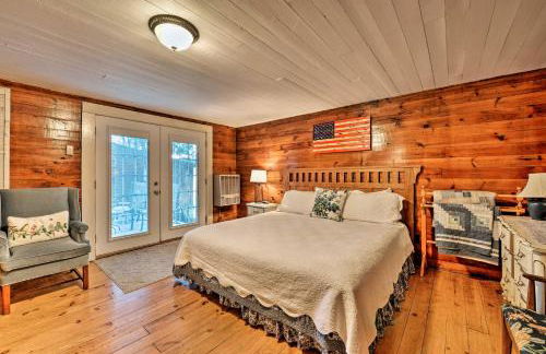 Lil Red Hen Cottage in the Boone Area with Hot Tub - Foto 10