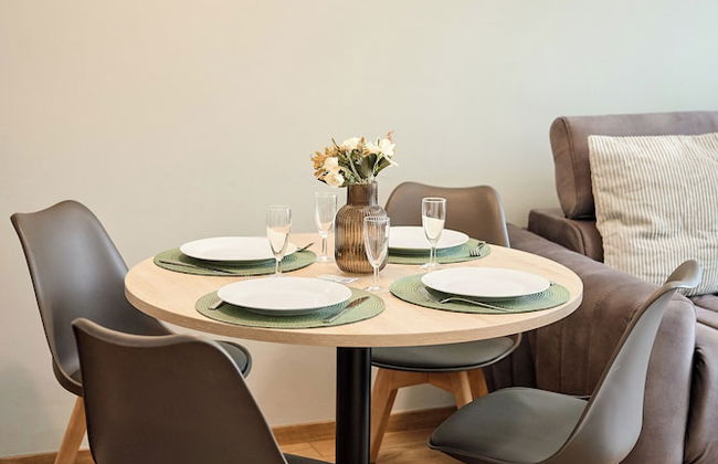 Honest SMICHOV - Foto 31