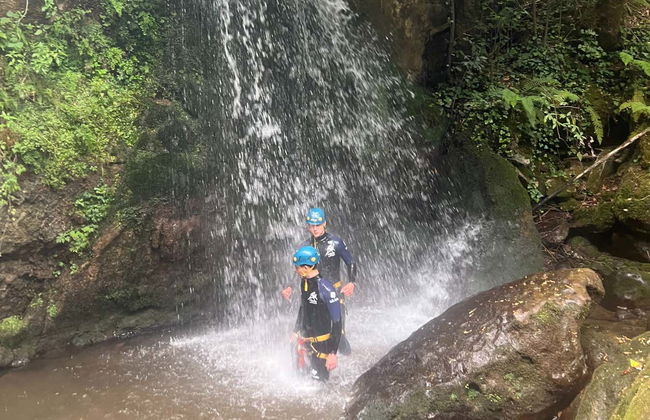 Descenso de cañones en Potes - Foto 3