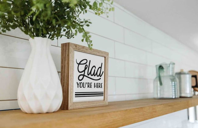 Cozy Rustic Home Minutes to Joshua Tree Nat l Park - Photo 15