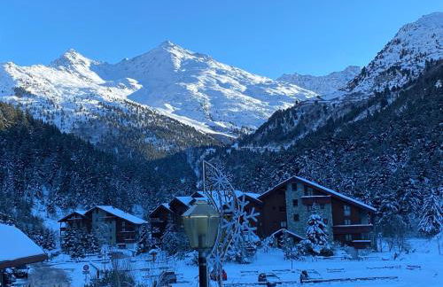 Chalet Olympie, Appartement avec balcon et vue montagne, ski aux pieds, Méribel-Mottaret - Foto 15