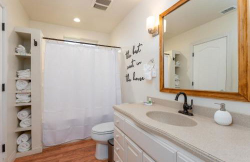 Yosemite Bass Lake VIEWS, 2 Homes, Games, Hot Tub - Foto 31