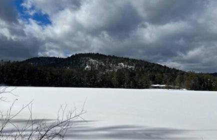 Secluded and Cozy Townhome at Tripp Lake - Foto 6