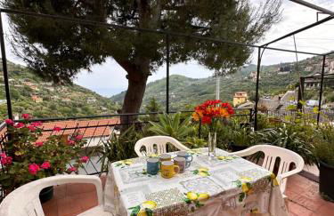 SANREMO Mare e Relax - Affittasi "Casa Illiade" con parcheggio libero, terrazza e Wi-Fi - Foto 28