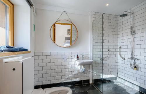 Jack Strawbale House - Uk7521 - Photo 14