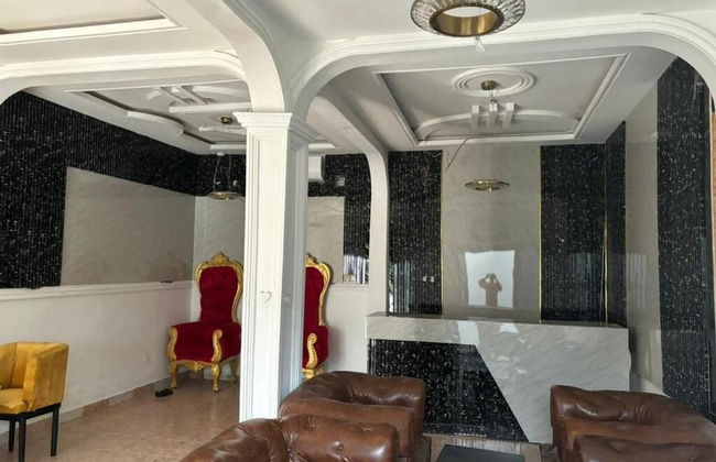 HOTEL L'EMPIRE - Foto 1