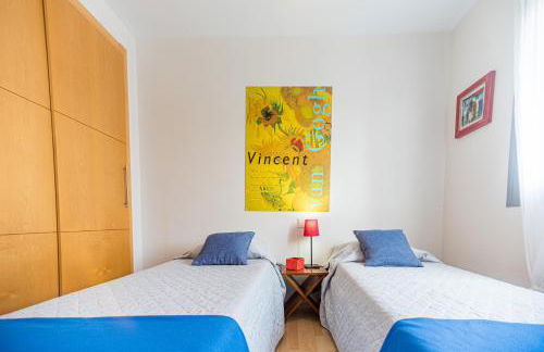 Ático con terraza y vistas, parking gratuito - Foto 35