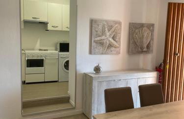 Sea Rocks House - Photo 8