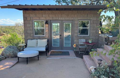 Eagles Nest Casita Luxury king memory foam bed feather pillows & duvet Amazing views, private balcony, Great location & Dog friendly - Foto 70