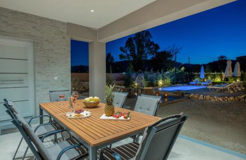 Villa Nicoldia with private pool near Laganas - Foto 46