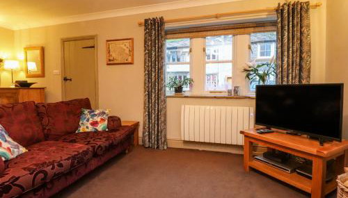 Woodside Cottage - Photo 5