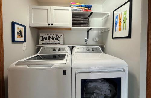 Waterfront 3BR Loft w Dock on Lake of Egypt - Foto 46