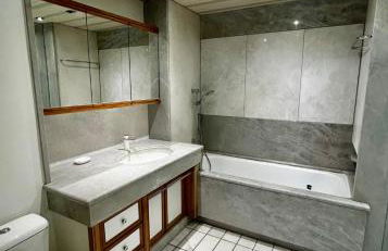 Spacieux appartement pour 8, parking inclus - Foto 13