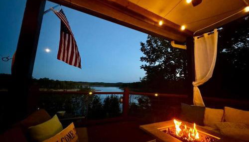 Cozy Lakefront Holiday Getaway! - Foto 2