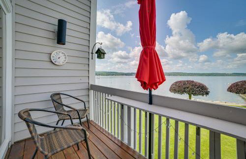 Luxury Lakefront Boyne City Townhome with Views! - Foto 26