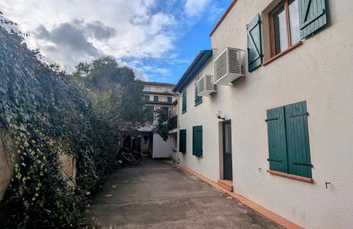 Grand duplex - Parking privé - Centre - Calme - Foto 28