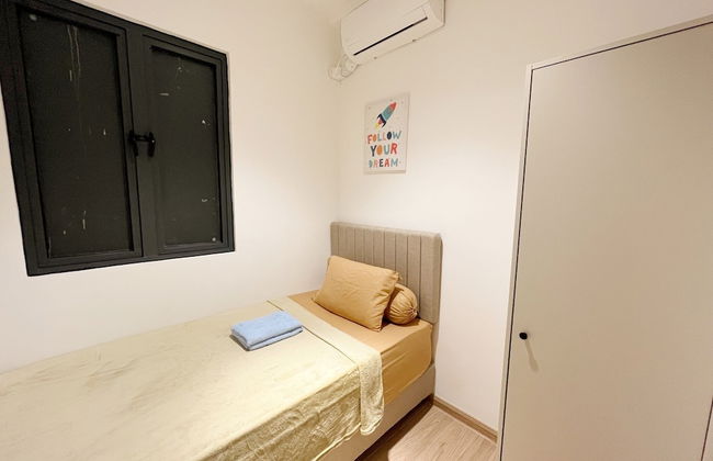 Sky House BSD Apartments by OkeStay - Foto 2