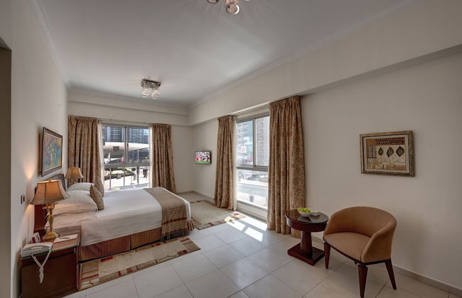 Marina Hotel Apartments - Photo 20