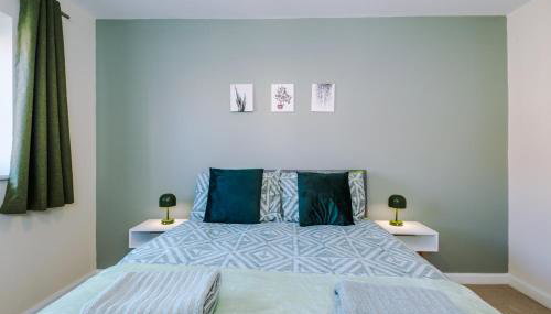 3 Bedroom Semi-Detached Home Sleeps 5 with Driveway - Foto 3, towels