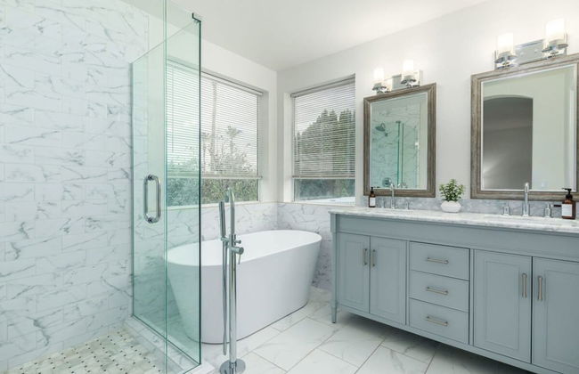 5BR Citrus Estate Sleeps 13 Free Htd Pool Gameroom - Photo 17