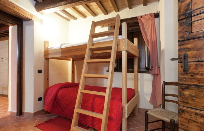 Farmhouse in Marche With Pool and Views - Foto 10