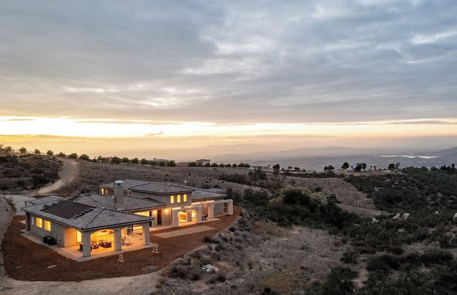 Incredible Estate w/ Panoramic Views & Bocce Ball Court! Malbec by Avantstay - Photo 47