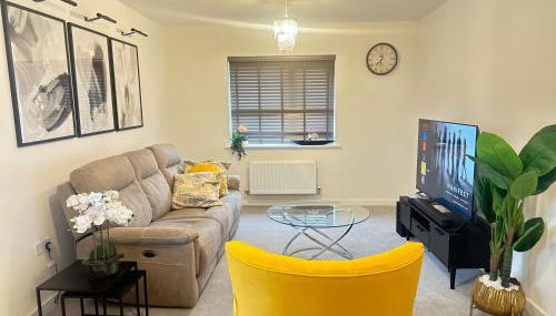 4 Bed House - Sleeps 7 - Pets - Parking - Wifi - Foto 3, furniture