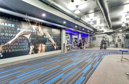 Stylish Apartment Close to National Landing - Photo 19