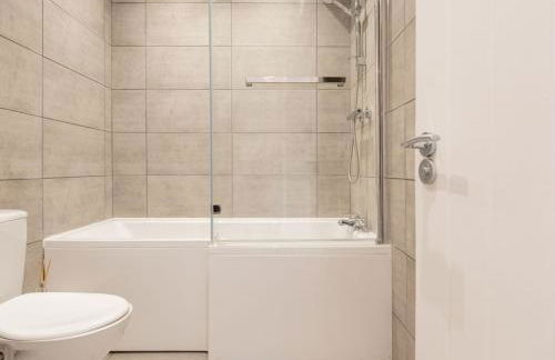 Cosy 1BD in Malvern With Stunning Views! - Foto 8