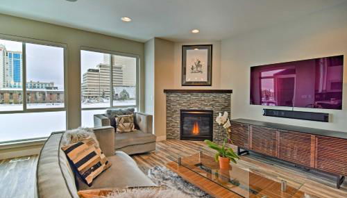Modern Anchorage Townhome - By Delaney Park Strip! - Foto 4