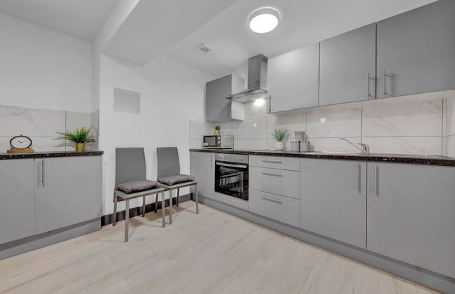 Captivating 1-bed Studio in Feltham - Foto 11