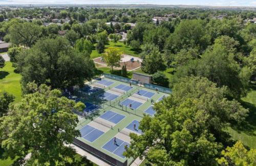 Windsor Farmhouse Family Fun, Yard and Fireplace - Foto 34