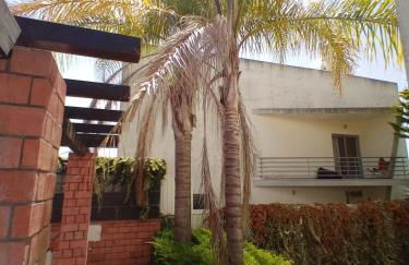 Lisbon South Bank Charming Pool Duplex & Garden BBK - Foto 55