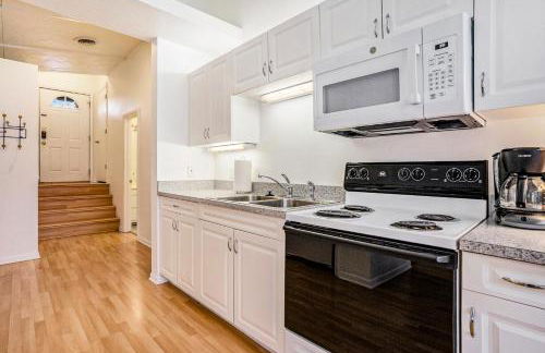 Riverside Suites - Unit B - Foto 12