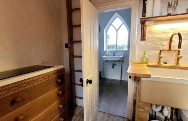 The Lookout: Cosy Compact Cottage - Photo 5