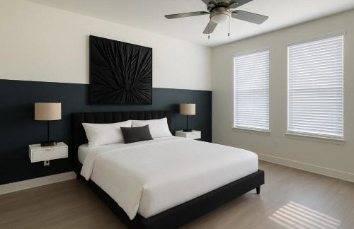 Luxury 2BR Stay Pool, Gym and Chill Areas - Photo 7