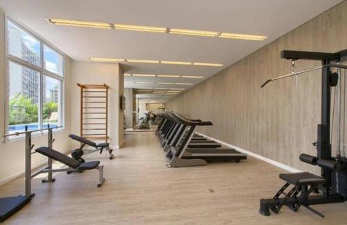 Flat sensacional 5 pessoas em condomínio moderno 2 suites climatizados - Foto 37