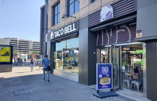 Bonito Apto Cinco Torres Plaza Castilla - Foto 38