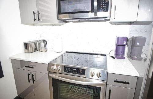 Great Location-20 Mins to NYC-Free Indoor Parking - Foto 9