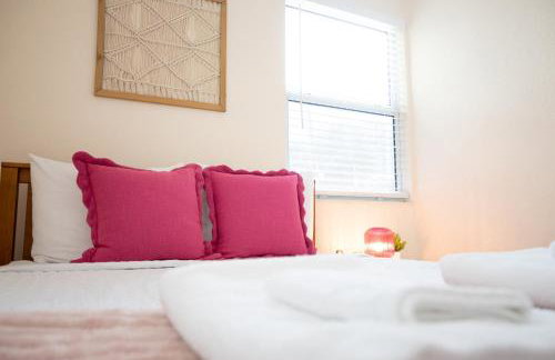 Central Getaway in Little Havana Near Airport, Wynwood, Calle 8 Brickell, Coral Gables and more , Fenced parking - Foto 24