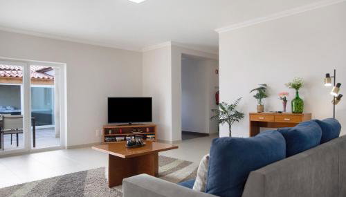 Villa Rosa com Piscina e Jacuzzi - Foto 5