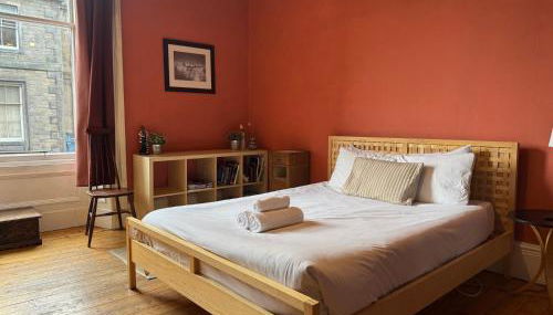 Classic Edinburgh Flat in the heart of Morningside - Foto 1