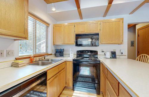 Ponderosa Pines Retreat - Foto 8