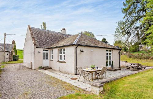 3 Bed in Conon Bridge CA388 - Photo 1