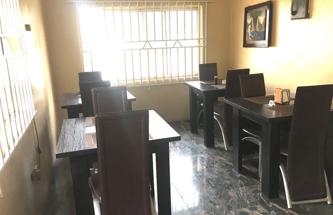 E-Apartments - Photo 14