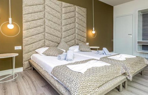 Awesome Home In Novalja - Foto 15